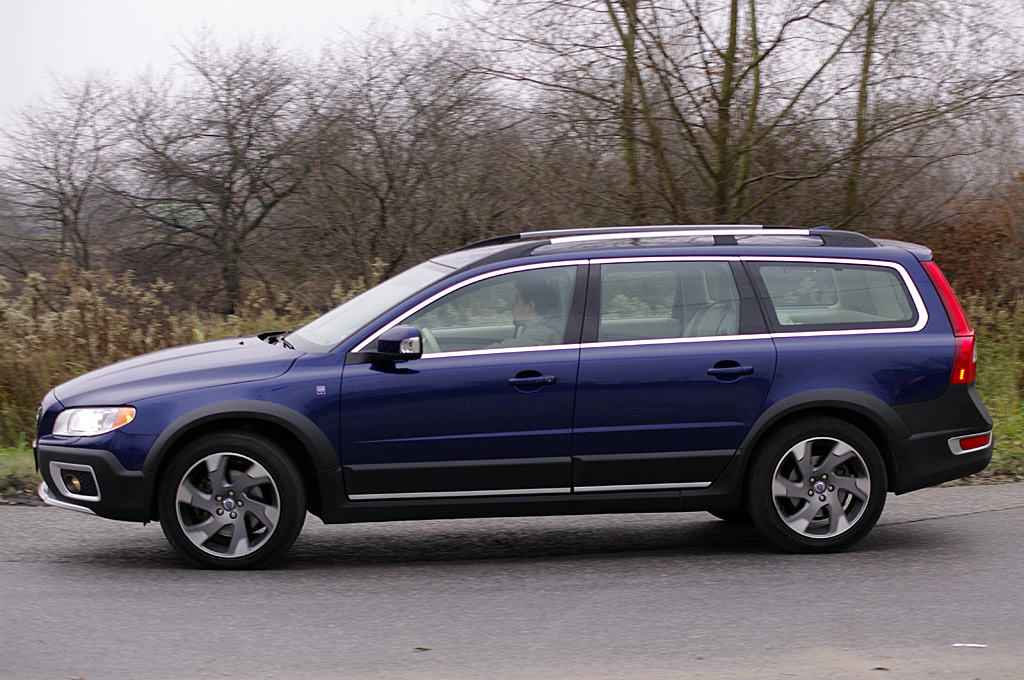 Test Volvo XC70 i V60 Ocean Race Regaty na kołach Infor.pl