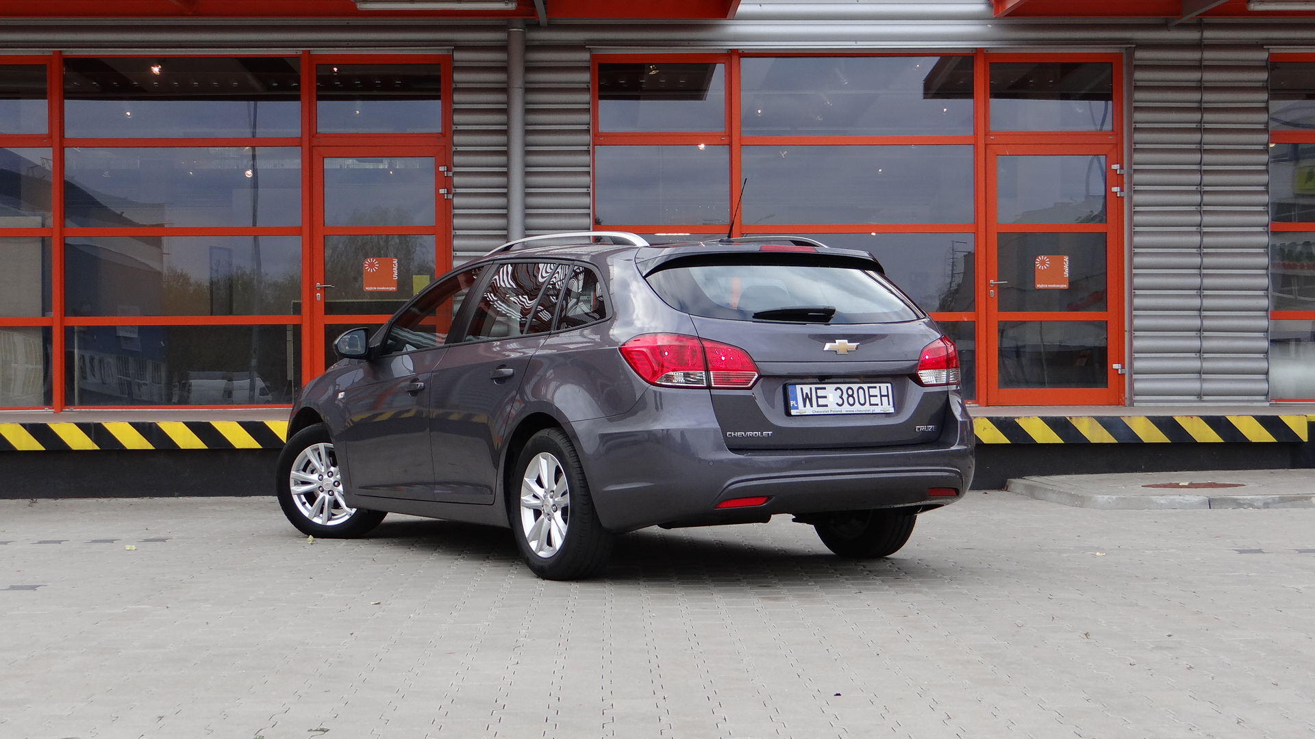 Test Chevrolet Cruze 1.4 T kombi chce być trendy Infor.pl